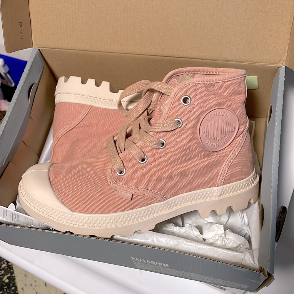 Palladium Pink Lace Ups